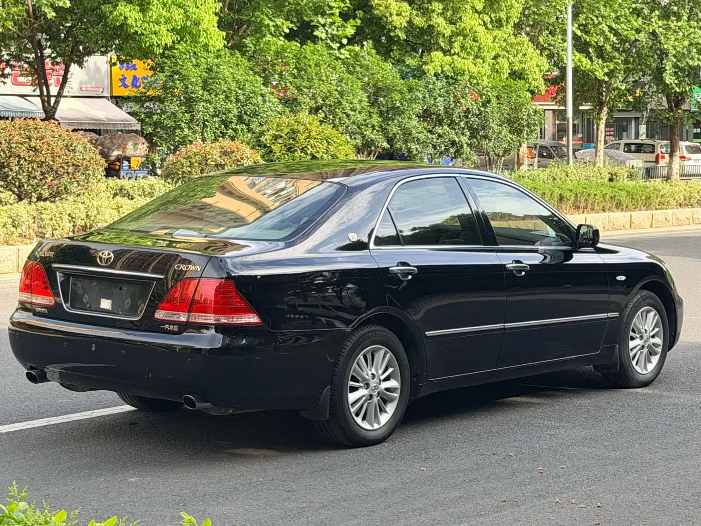 Toyota Crown 2005 Model 2.5L Royal фото 5