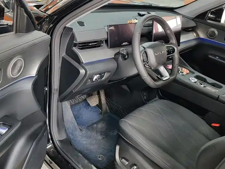 CHERY TIGGO 8 PLUS