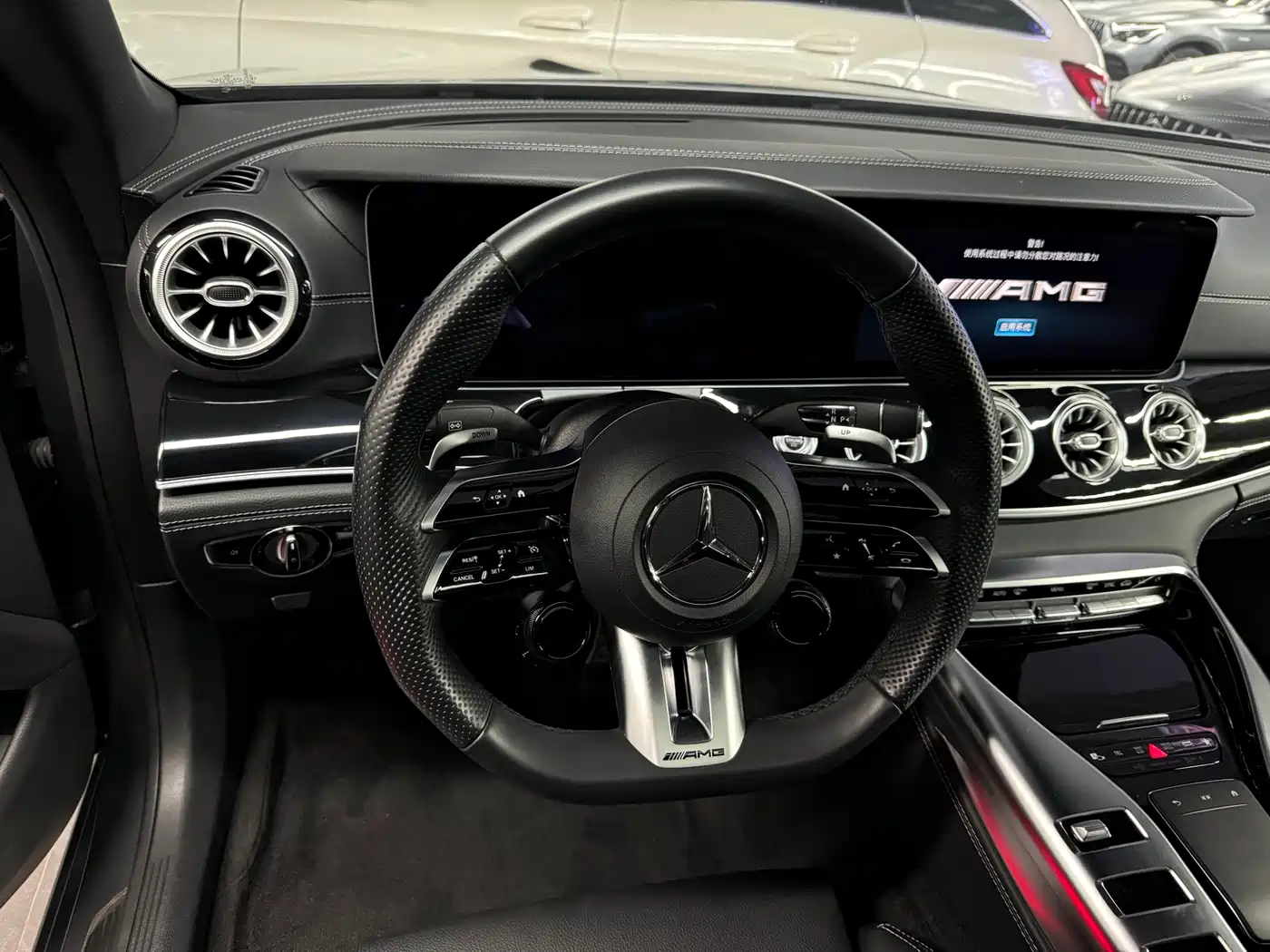 MERCEDES-BENZ AMG GT