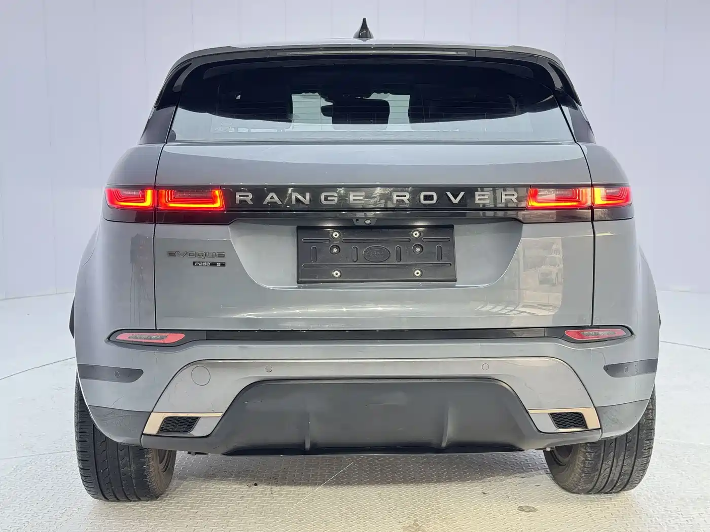 Land Rover Range Rover Evoque 2020 Model 249PS R-DYNAMIC S Gloss Black Sport Edition фото 8