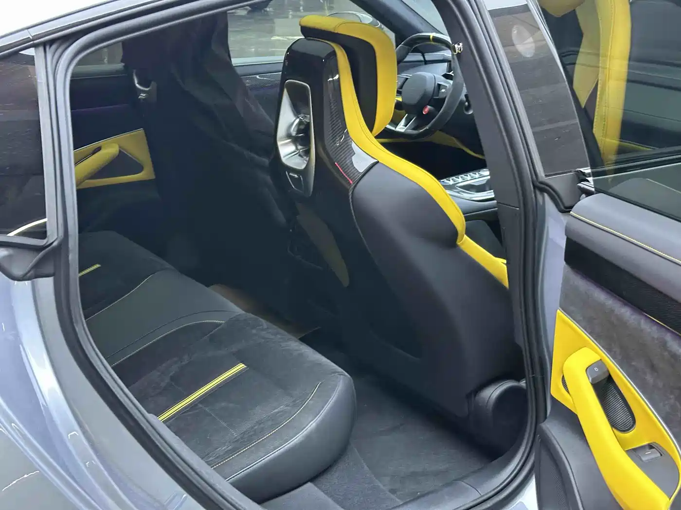 Xiaomi Auto Xiaomi SU7 Ultra 2025 Model Ultra фото 12