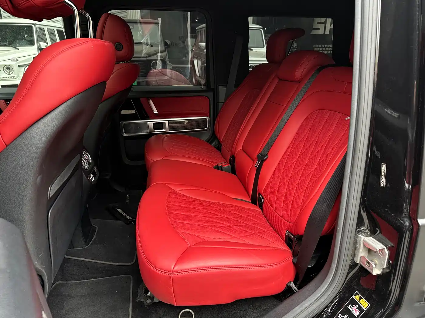 Mercedes-Benz G-Class 2019 G 500 фото 11