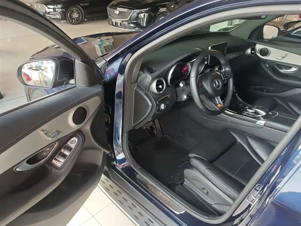 Mercedes-Benz GLC 2017 GLC 200 4MATIC фото 16