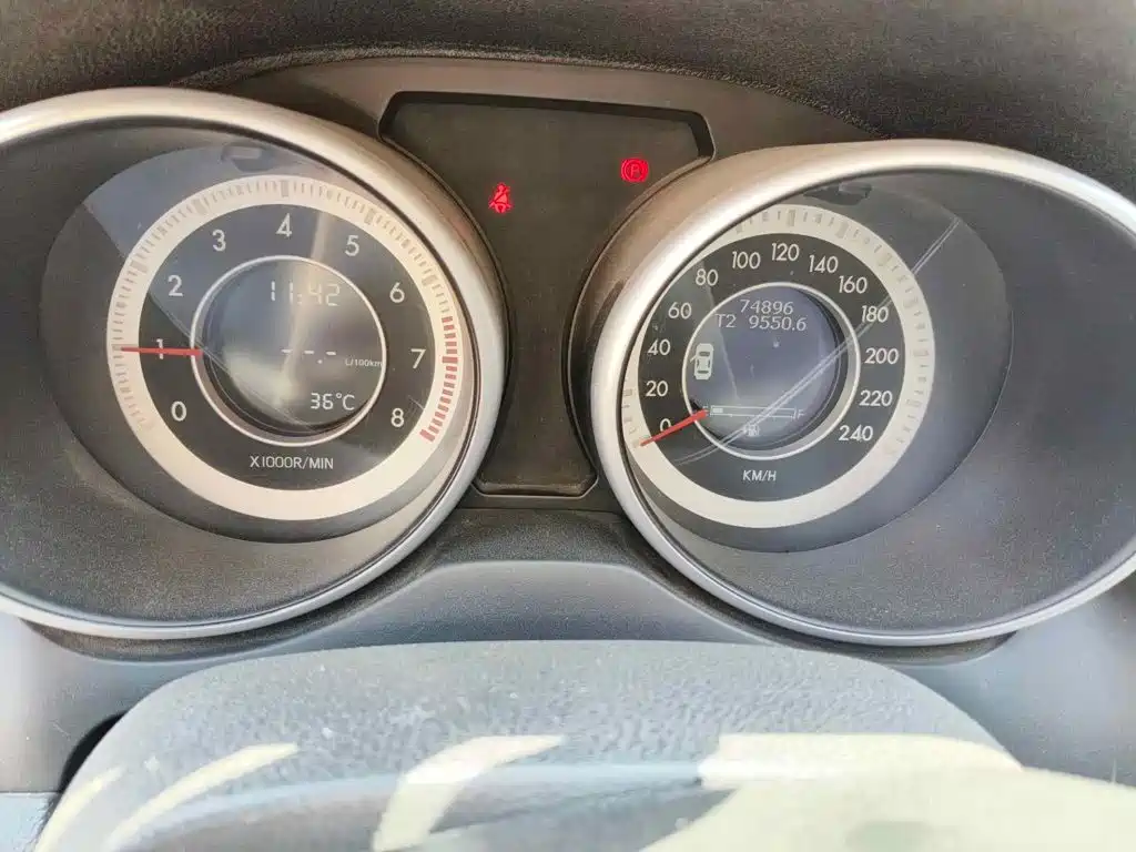 Besturn X80 2014 2013 2.0L Manual Luxury