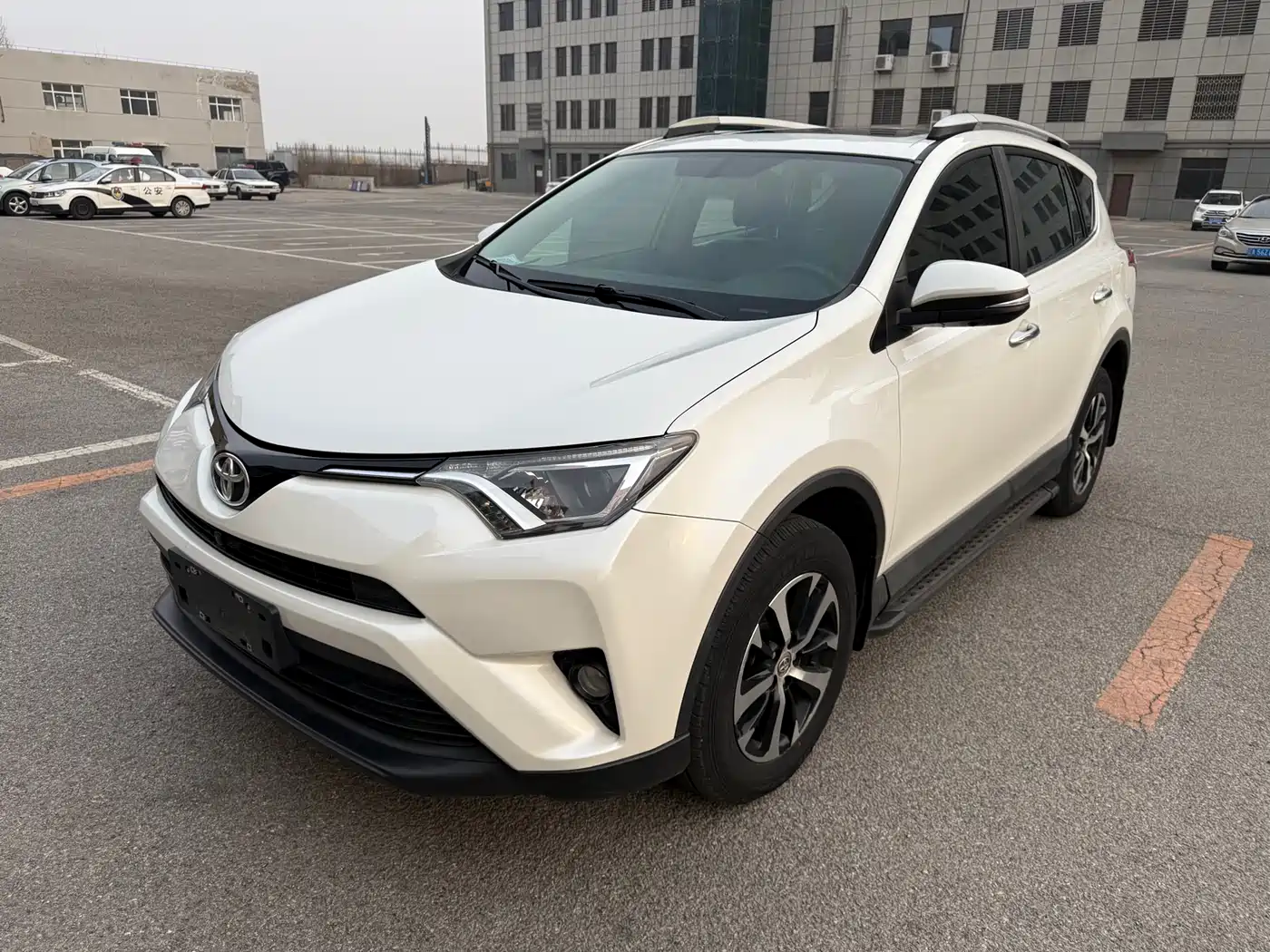 Toyota RAV4 Rongfang 2016 2.0L CVT 2WD Comfort (China V)