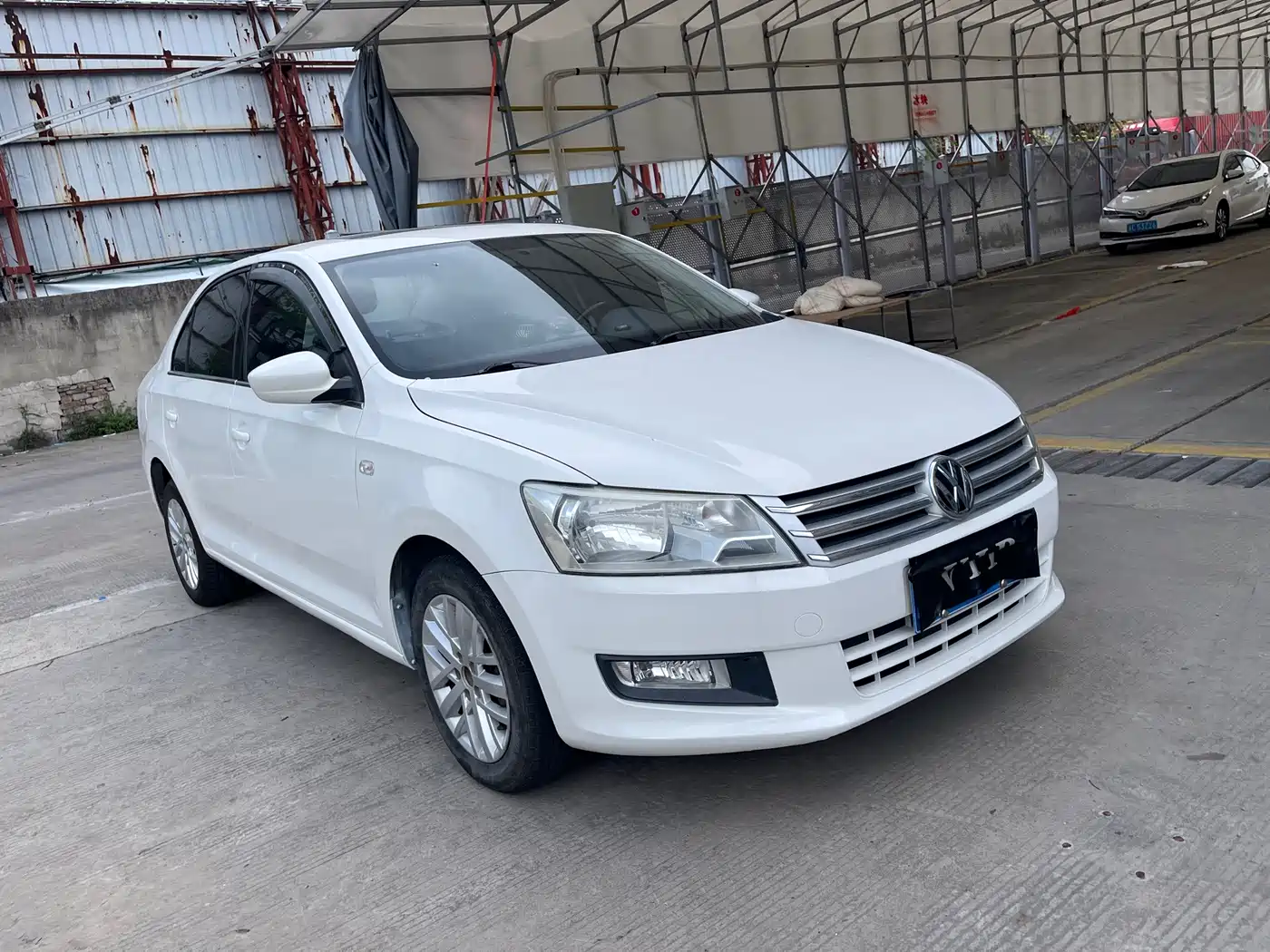 Volkswagen Santana 2013 2013 Model 1.6L Automatic Luxury Edition