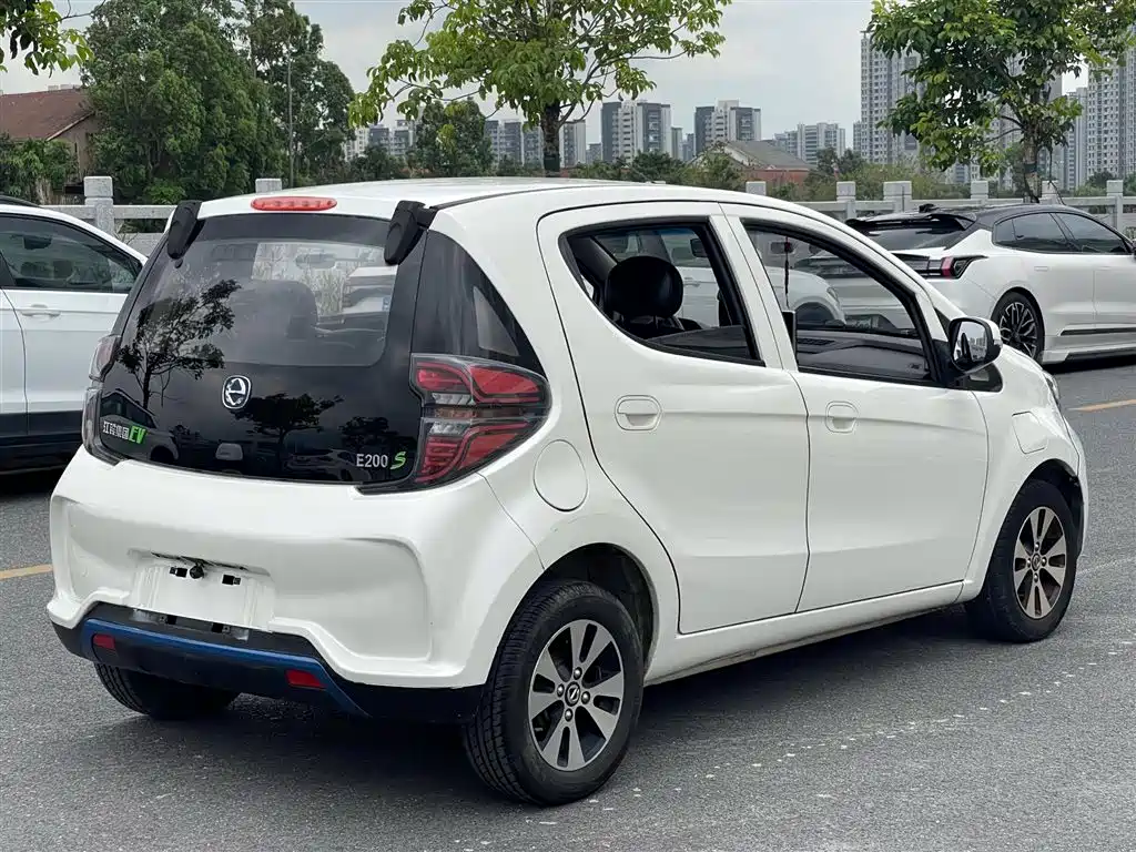 JIANGLING GROUP NEW ENERGY JIANGLING E200N