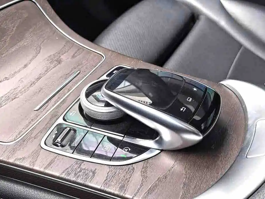 Mercedes-Benz GLC 2016 GLC 300 4MATIC Dynamic фото 7