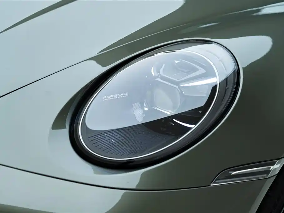 Porsche 911 2022 Turbo S 3.7T фото 6