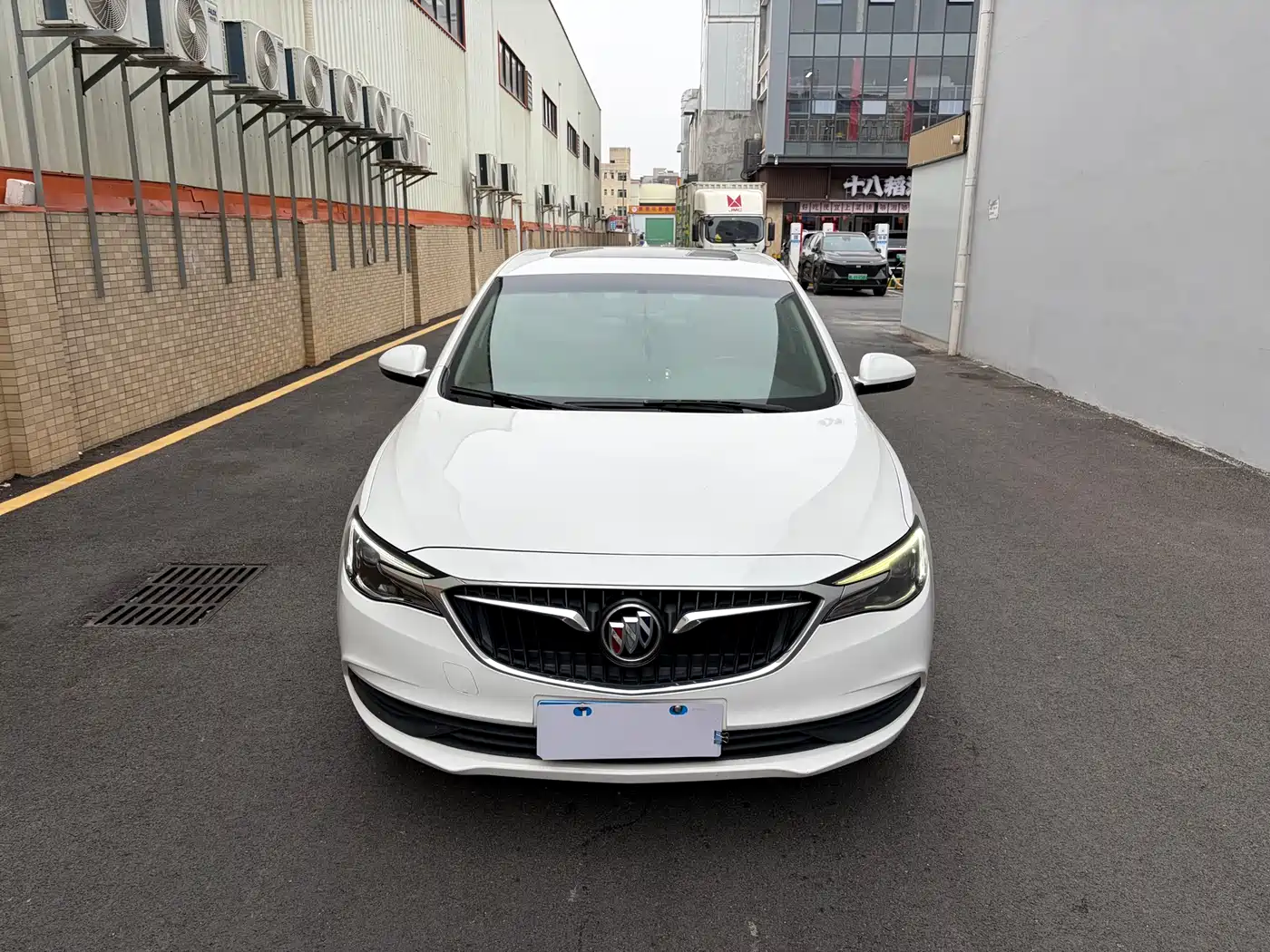 Buick Excelle 2019 18T Auto Connected Elite China VI фото 2