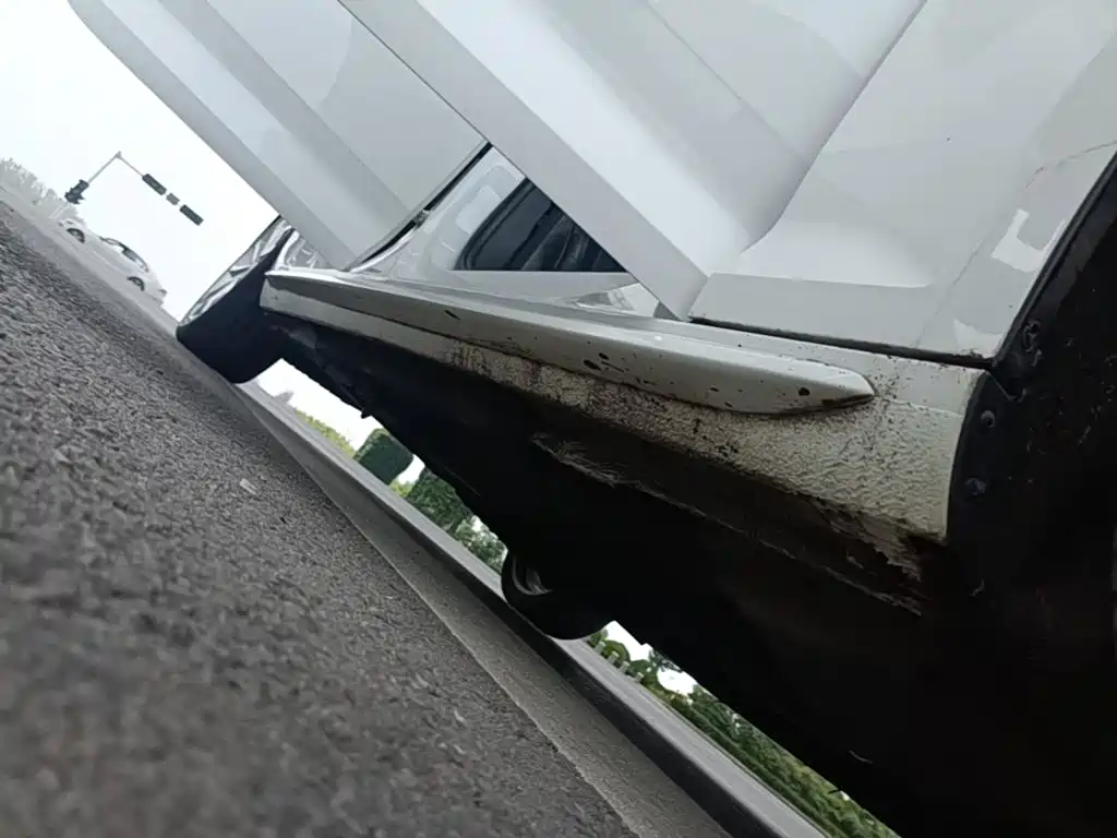 Фото 21 - Audi A4L