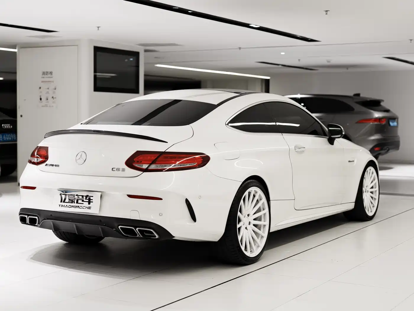 Mercedes-Benz C-Class AMG 2016 AMG C 63 Coupe фото 5