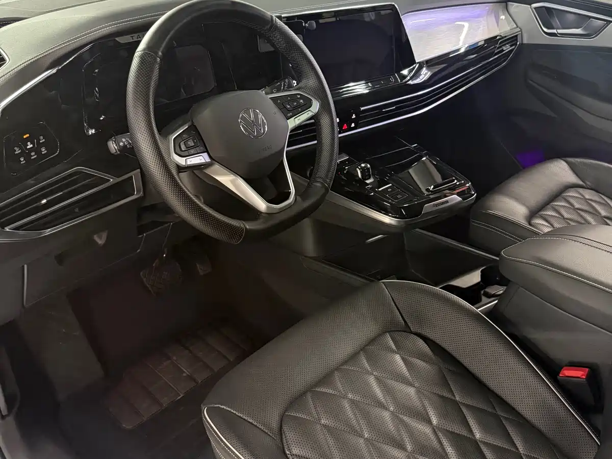 Volkswagen Talagon 2022 380TSI 4WD Flagship Victory Edition 6-seater фото 4