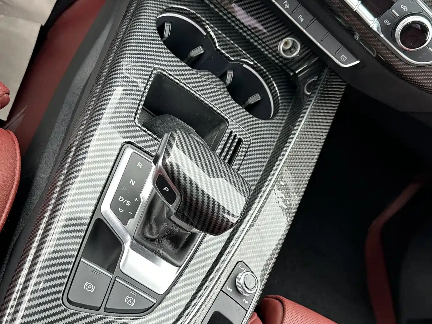 Audi A4L 2022 40 TFSI Fashion Dynamic фото 16