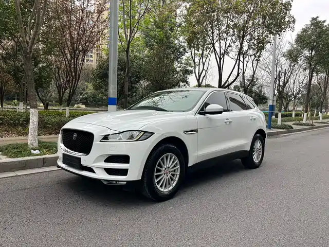 JAGUAR F PACE
