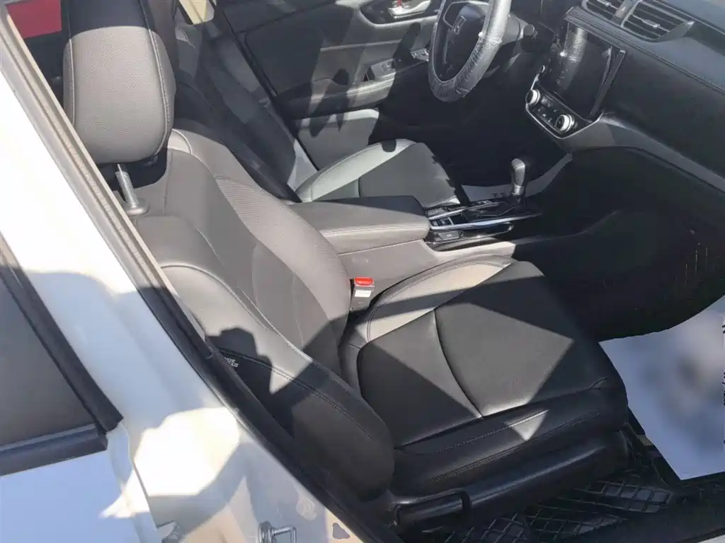 Honda ENVIX 2023 2022 180TURBO CVT Comfort Edition