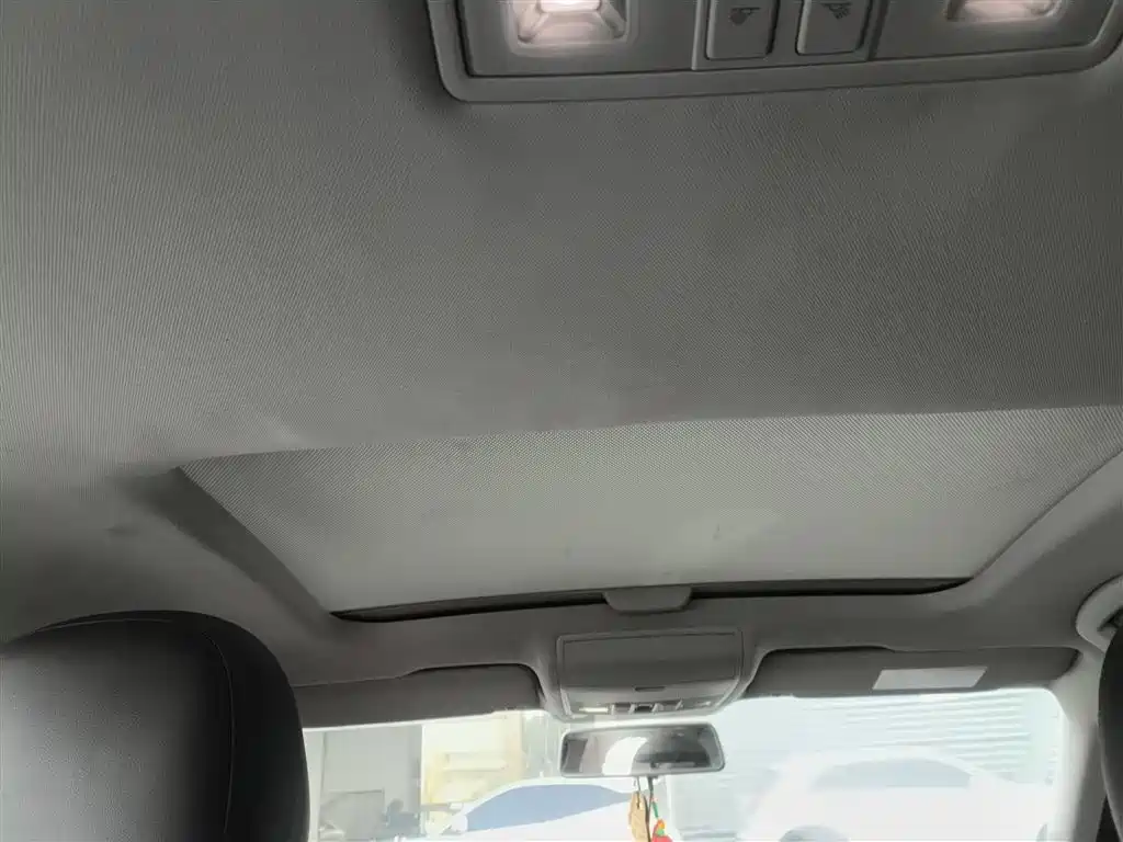 Volkswagen Lamando 2015 330TSI DSG Comfort фото 18