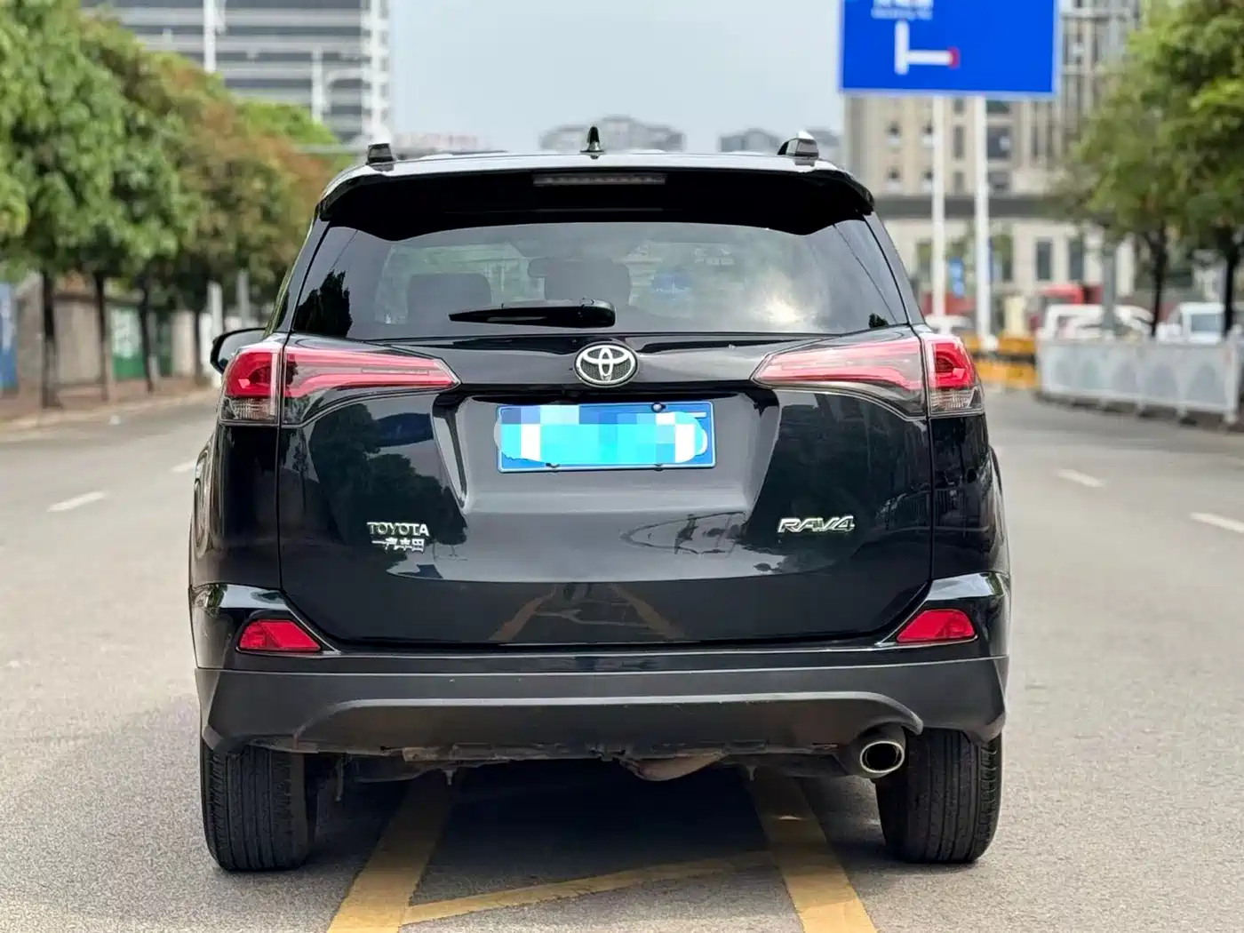 Toyota RAV4 Rongfang 2016 2.0L CVT 2WD Trend (China V) фото 5