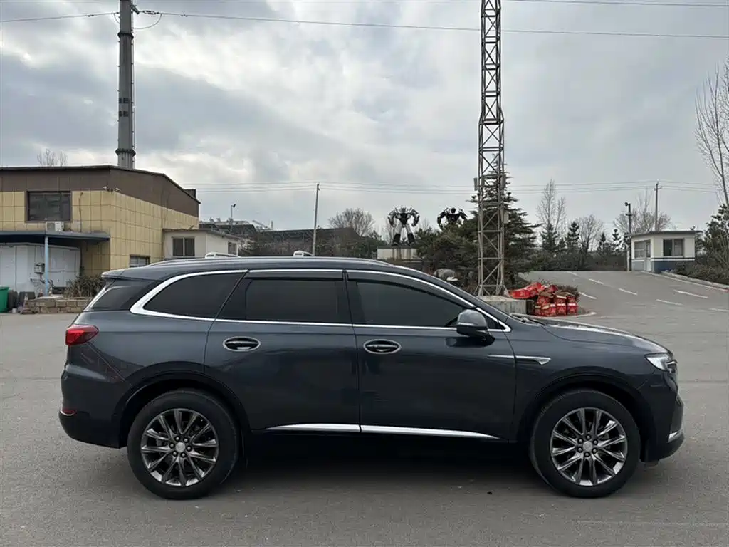 Buick Enclave 2020 28T 4WD Premium Model фото 11