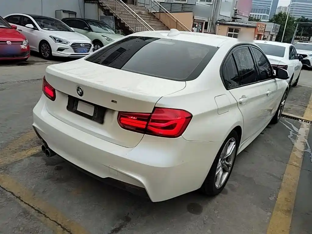 BMW 3 Series 2018 320i M Sport Package фото 7