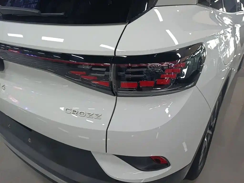 Volkswagen ID.4 CROZZ 2024 Pure Limited Edition фото 8