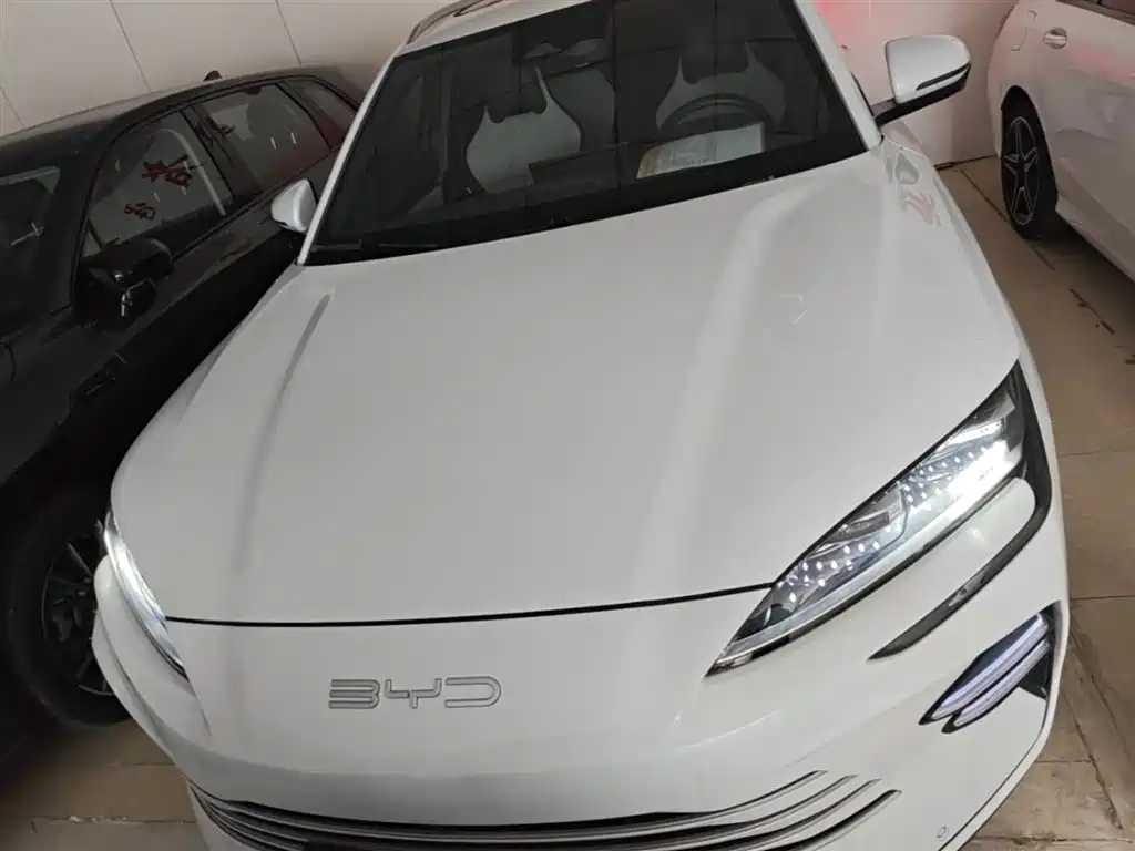 BYD Song PLUS PHEV 2023 Champion Edition DM-i 110KM Flagship PLUS фото 3