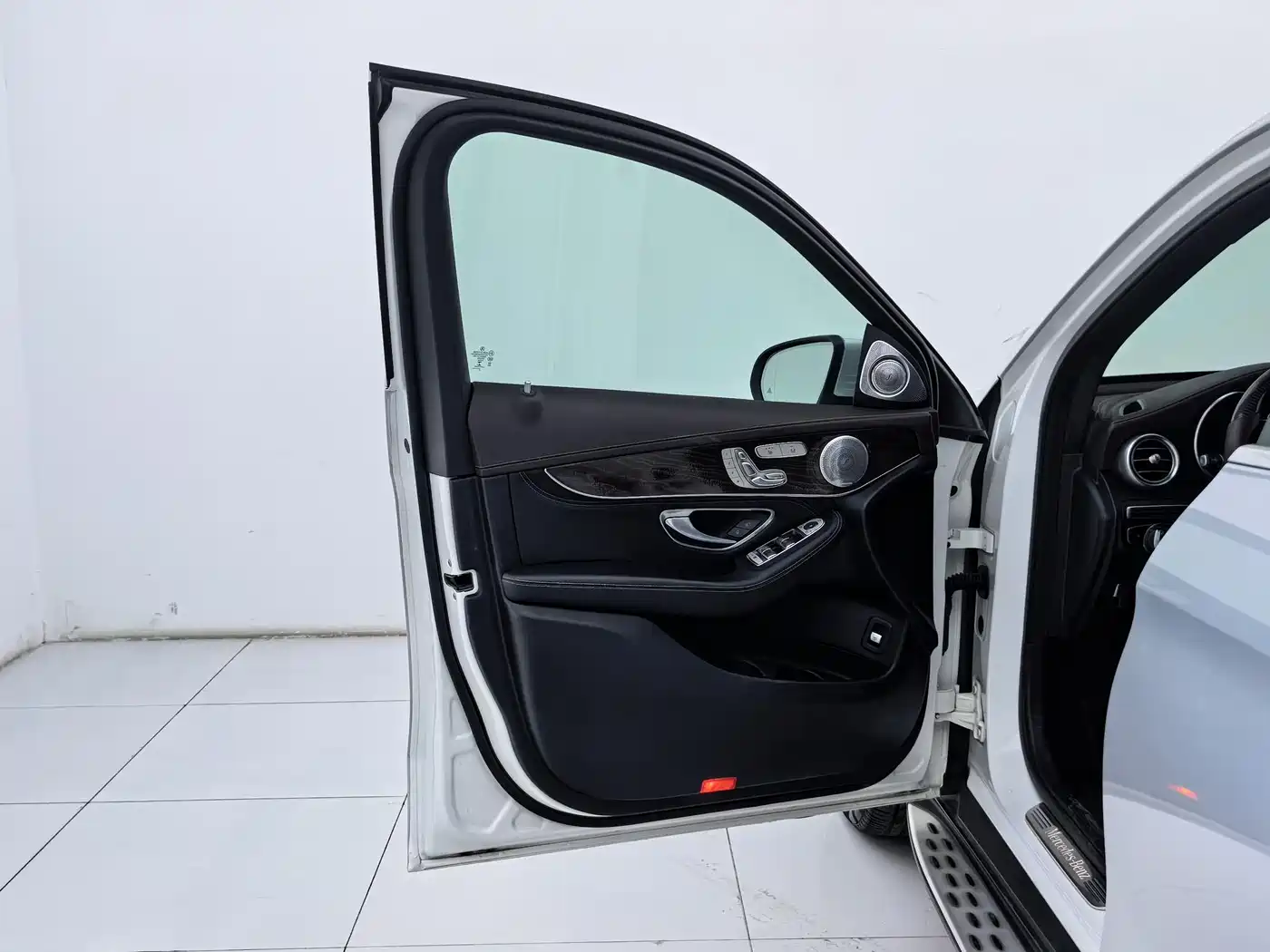 Mercedes-Benz GLC 2020 GLC 300 L 4MATIC Dynamic фото 24