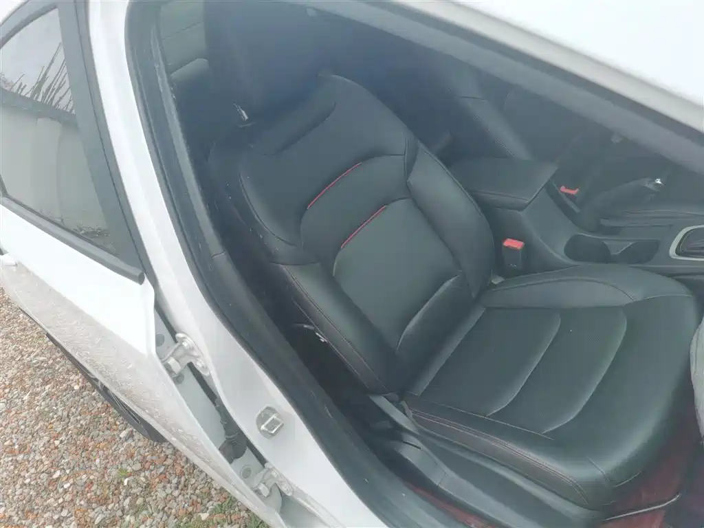 Chevrolet Monza 2020 Mild Hybrid RS 330T Automatic Smooth Edition фото 25