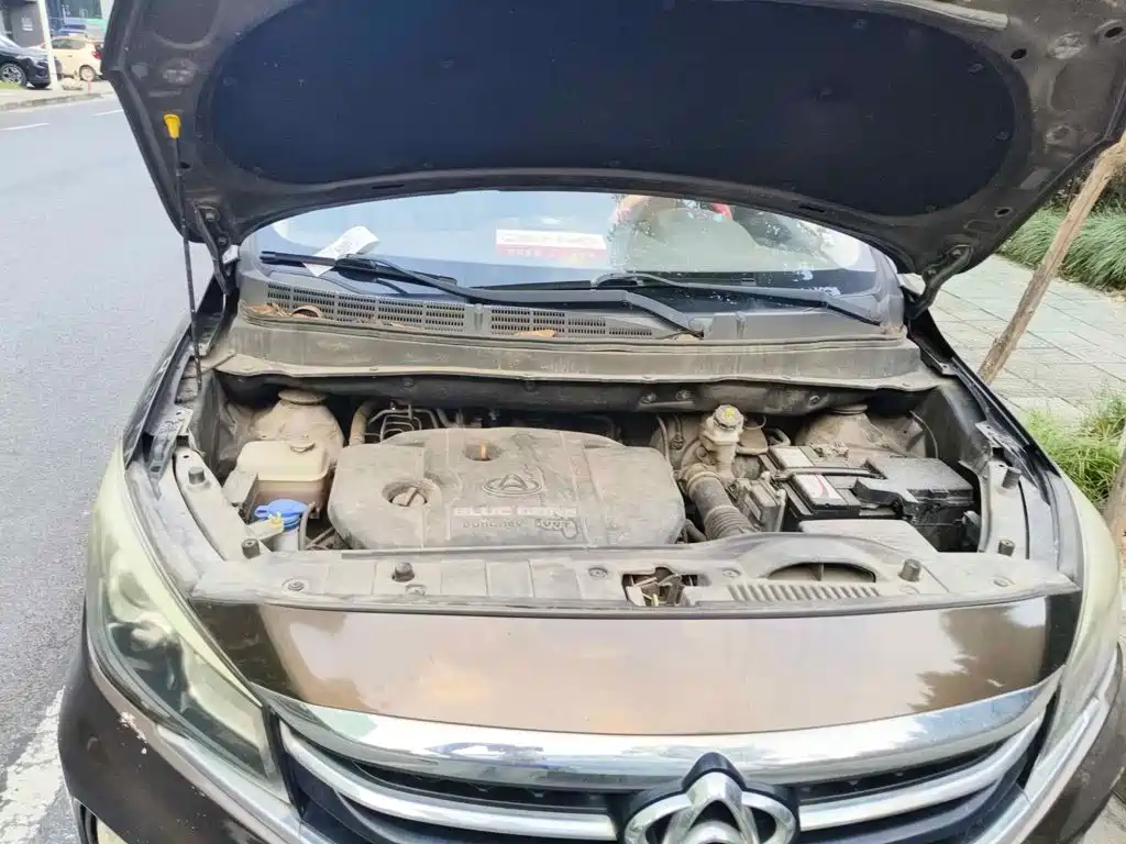 Changan Oshan Changan Oushang A800 2017 2017 Model 1.6L Manual Luxury