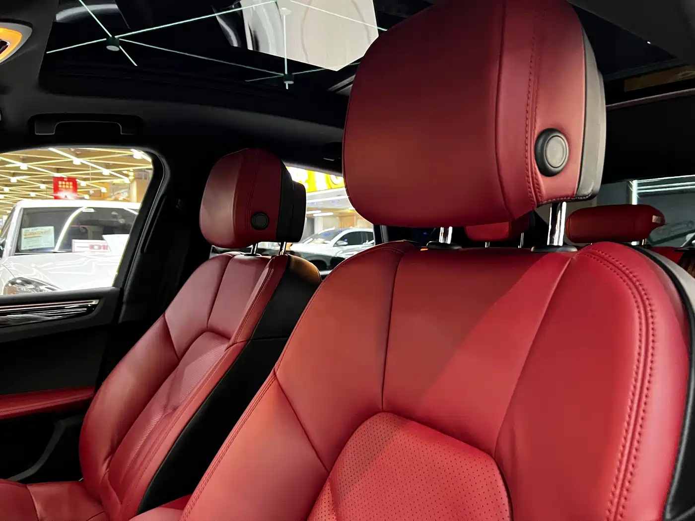 Porsche Macan 2018 Macan S 3.0T фото 15