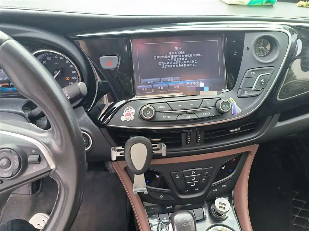 Buick Envision Plus 2018 20T 2WD Luxury фото 6