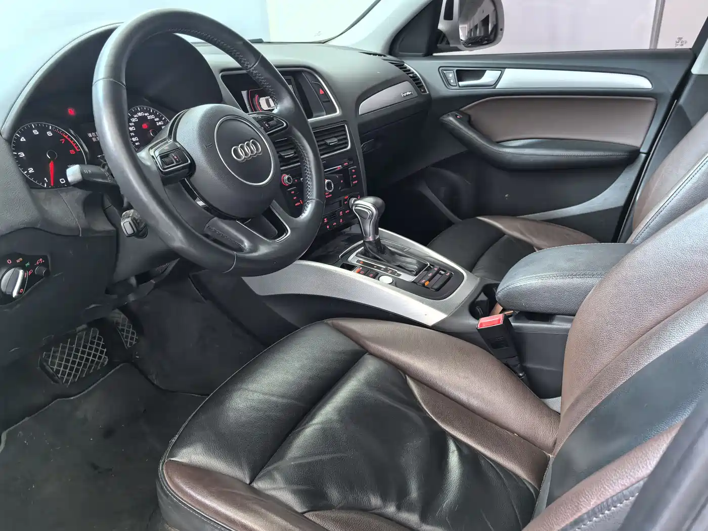 Audi Q5 2018 Collector's Edition 40 TFSI Technology фото 4