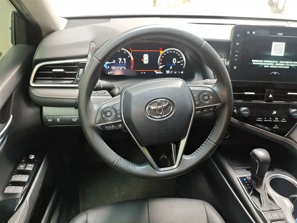 Toyota Camry 2021 2.5G Luxury Edition фото 7