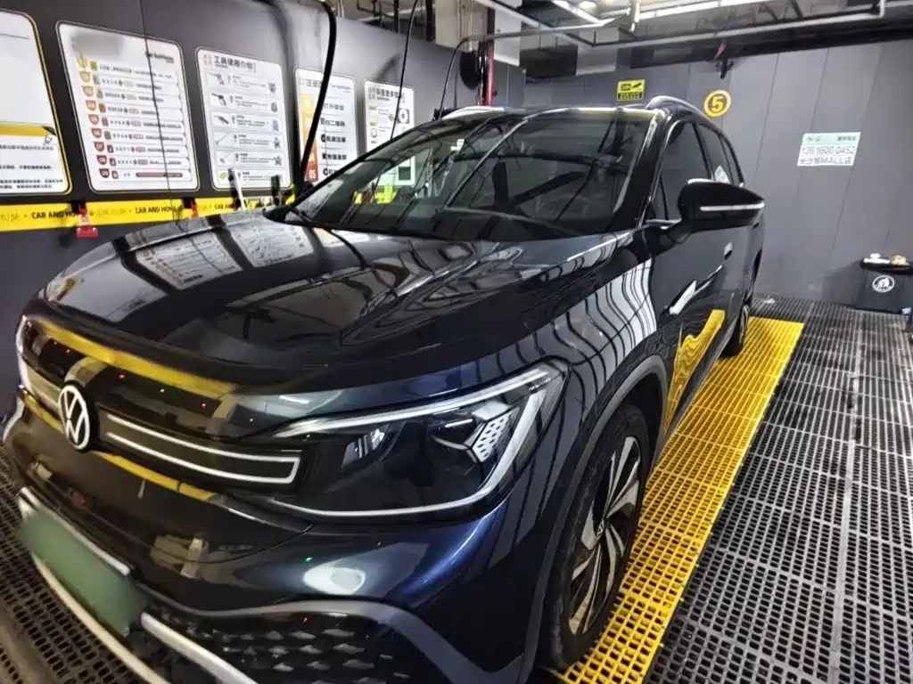 Volkswagen ID.6 CROZZ 2021 2021 Long Range PURE+ Edition