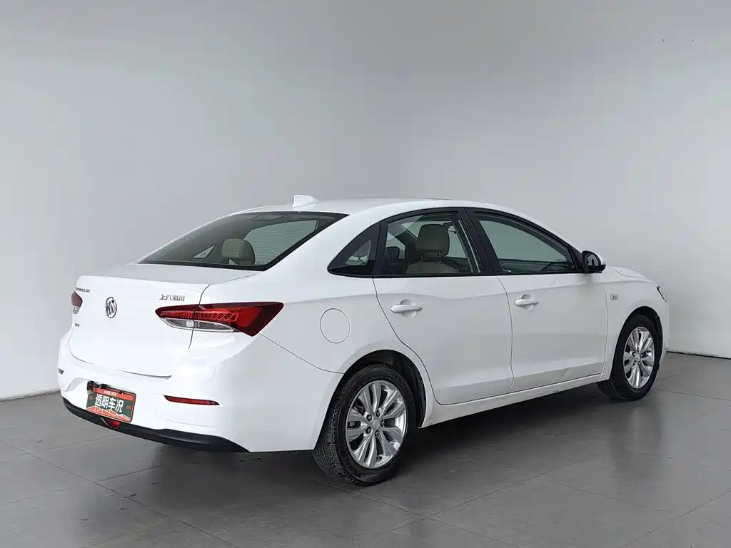 Фото 2 - Buick Excelle