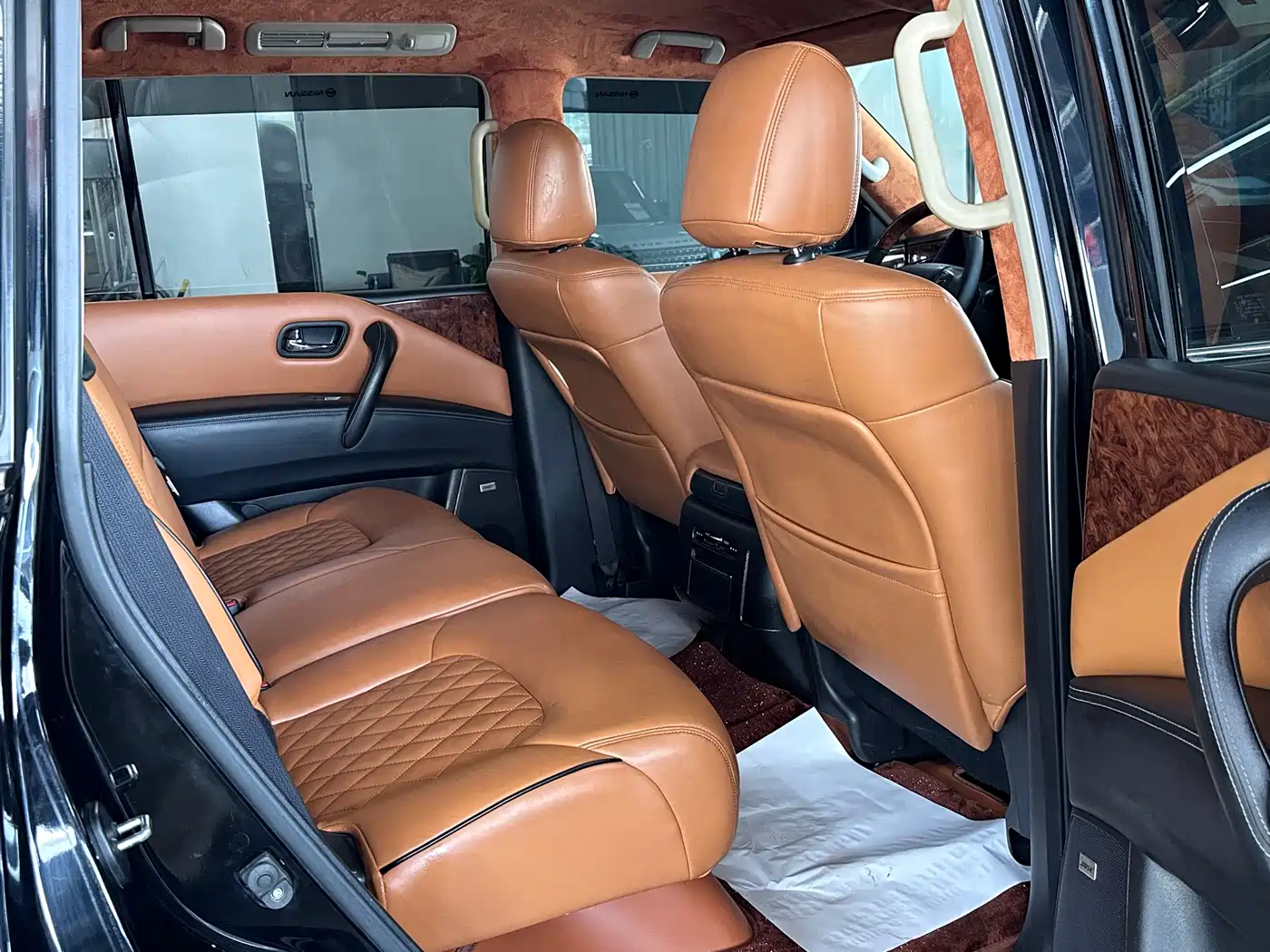 Nissan Patrol 2018 4.0L Leadership фото 7