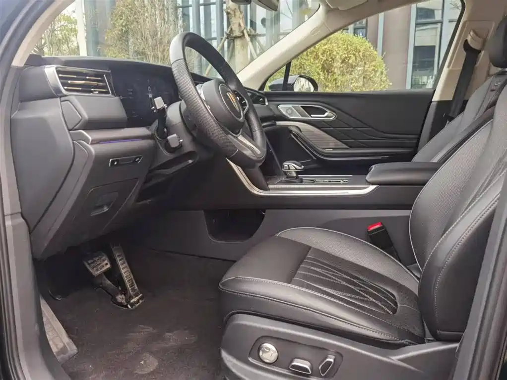 Hongqi HS7 PHEV 2024 2.0T PHEV 4WD Flagship Edition 6-seater фото 9