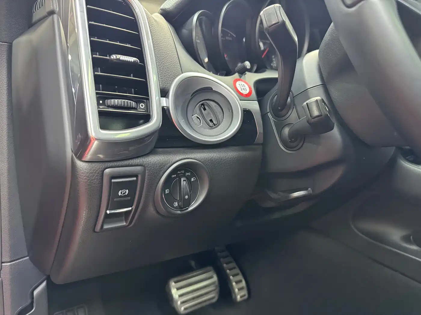 Porsche Cayenne 2011 Cayenne 3.0T фото 28