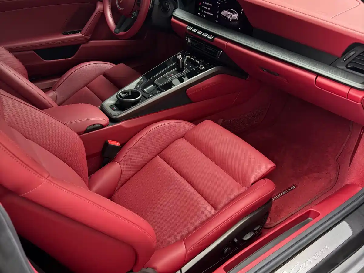 Porsche 911 2023 Carrera 3.0T фото 8