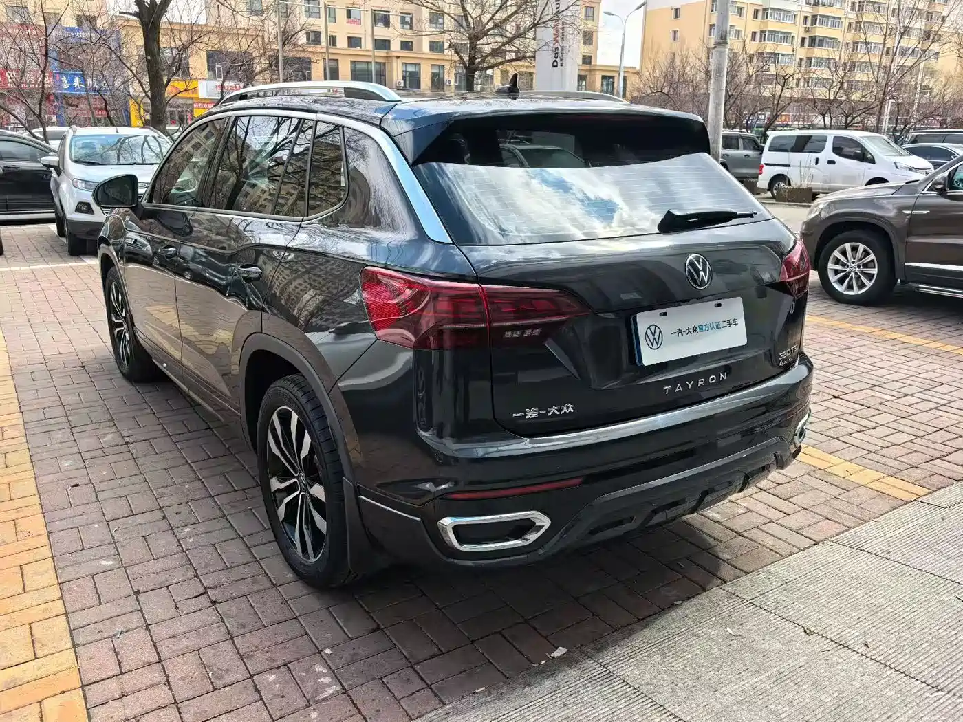Volkswagen Tayron 2022 380TSI 4WD R-Line Smart Connect Edition фото 4