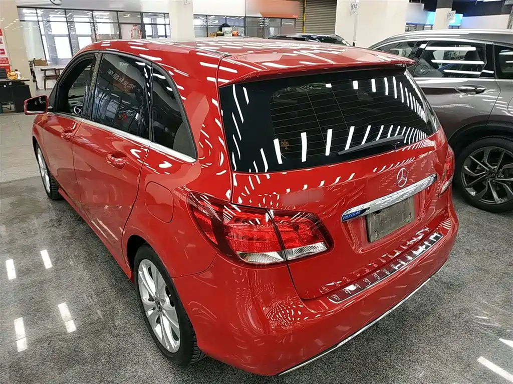 Mercedes-Benz B-Class 2017 B 200 Dynamic фото 23
