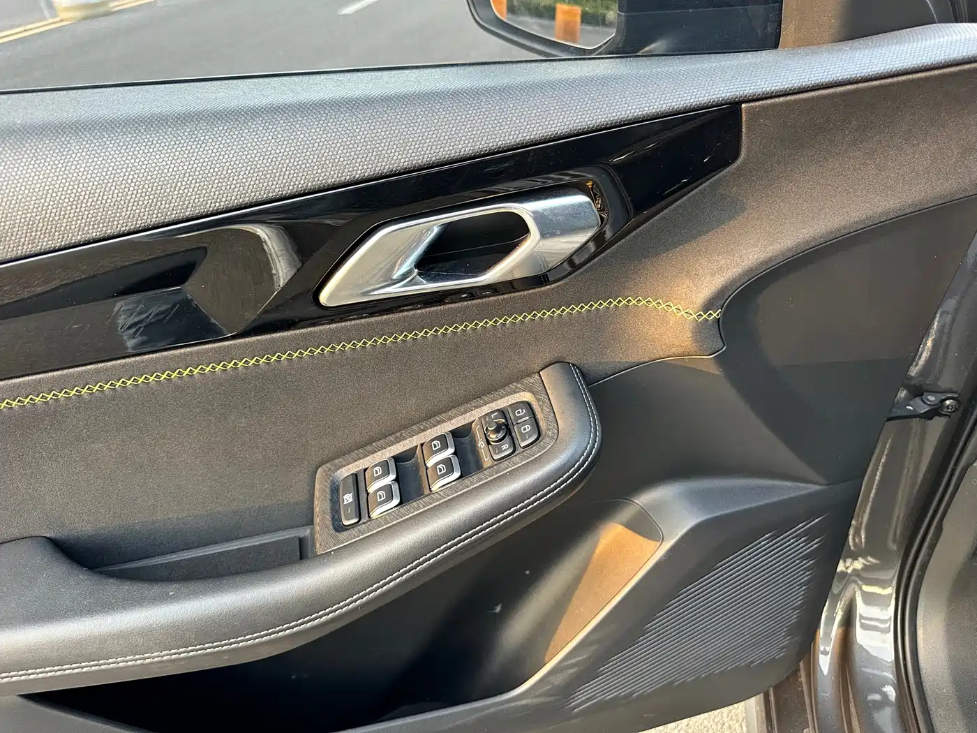 Lynk & Co 03 2023 2.0TD DCT Power Halo фото 12