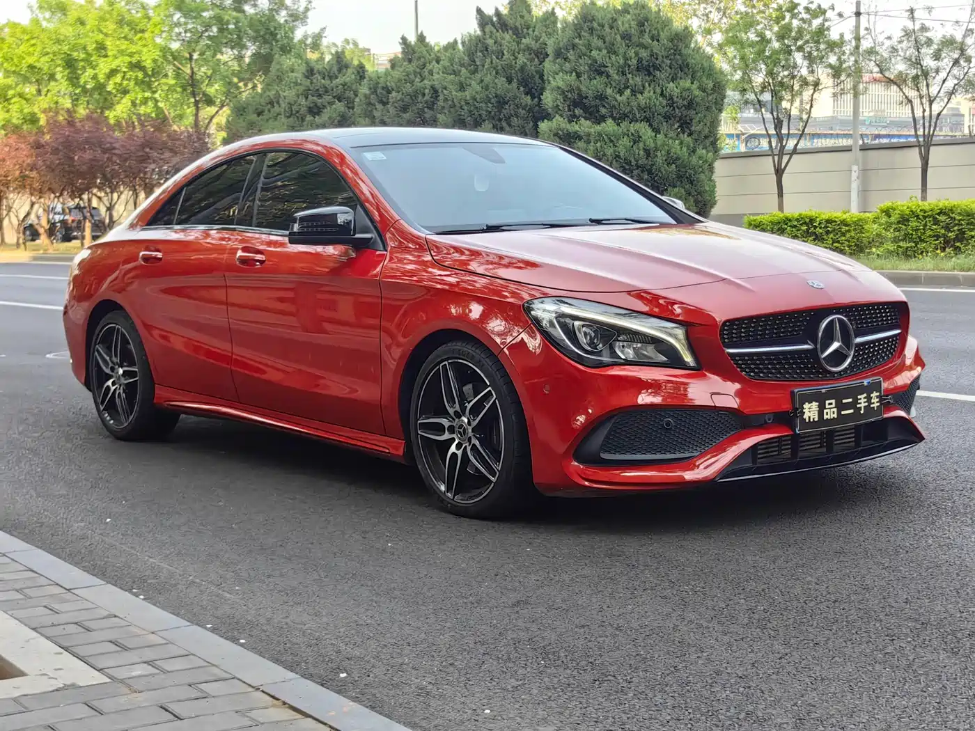 Mercedes-Benz CLA (Import) 2017 CLA 220 4MATIC фото 2