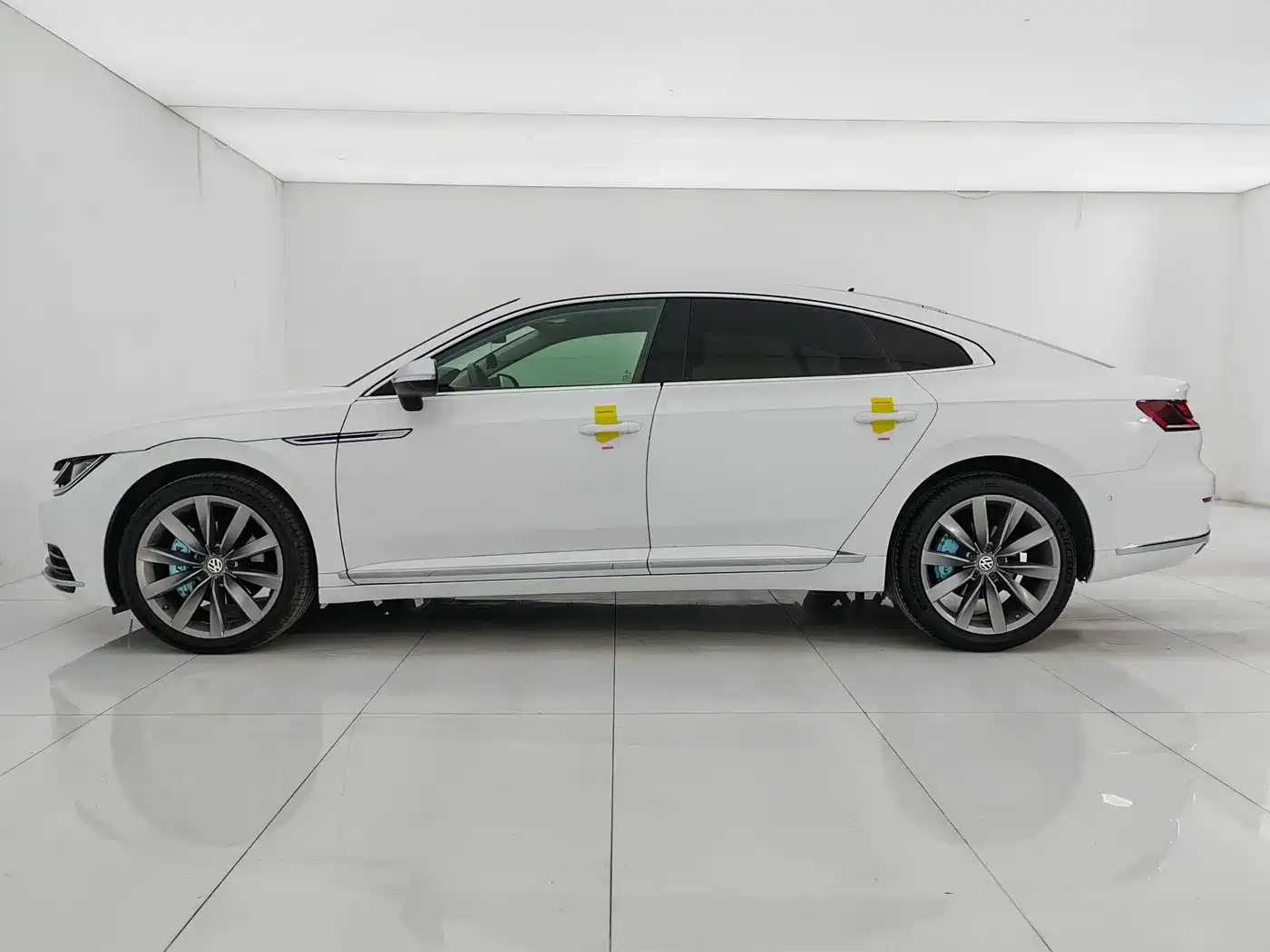 Volkswagen FAW-Volkswagen CC 2019 380TSI Glamour Edition China V фото 6