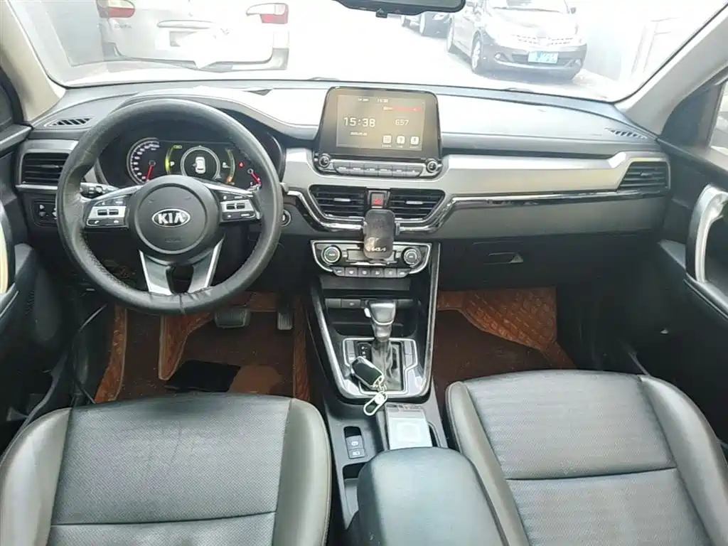 Kia Sportage 2019 2.0L Automatic Smart Luxury Edition фото 10