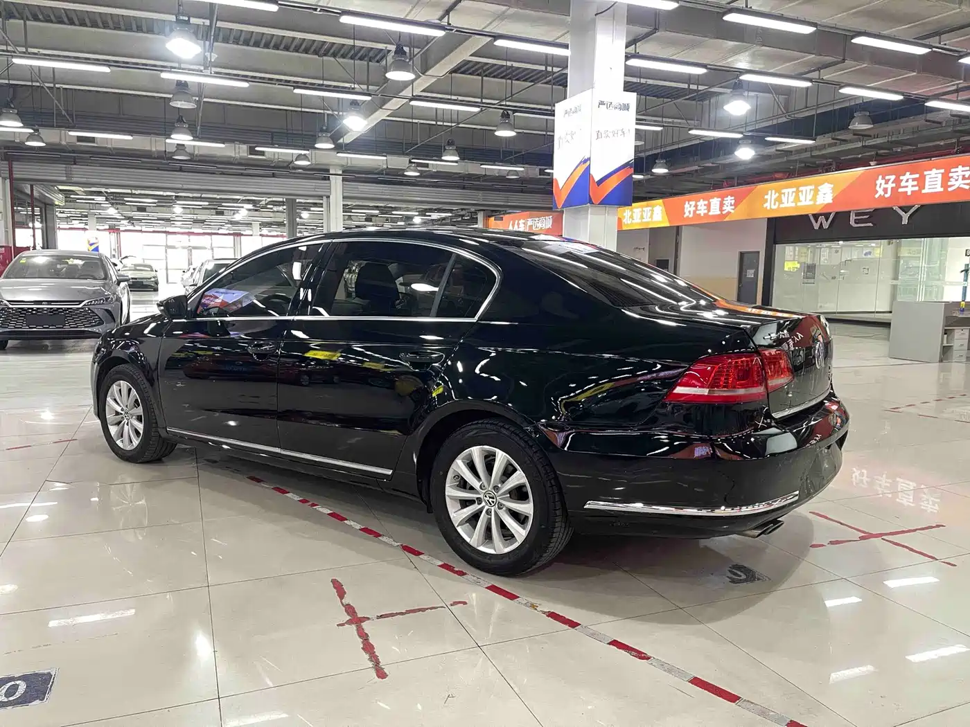 Volkswagen Magotan 2015 Facelift 1.8TSI Luxury фото 4