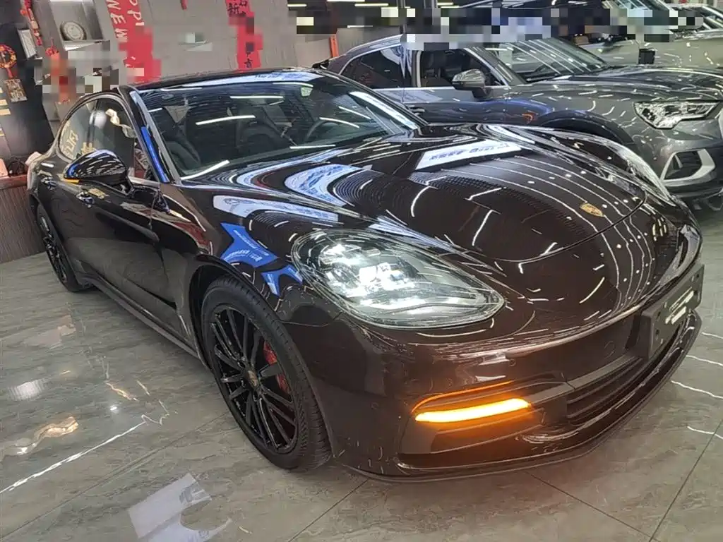 Porsche Panamera 2017 Panamera 3.0T фото 4