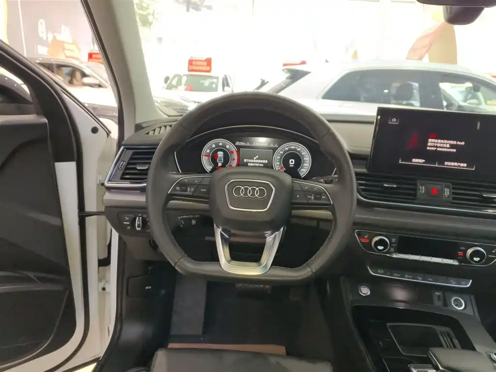 Audi Q5L 2022 Facelift 40T Luxury Dynamic фото 7