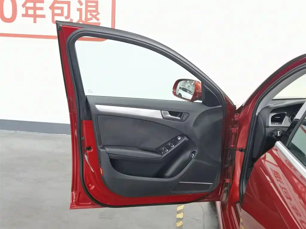Audi A4L 2013 35 TFSI Automatic Standard фото 8