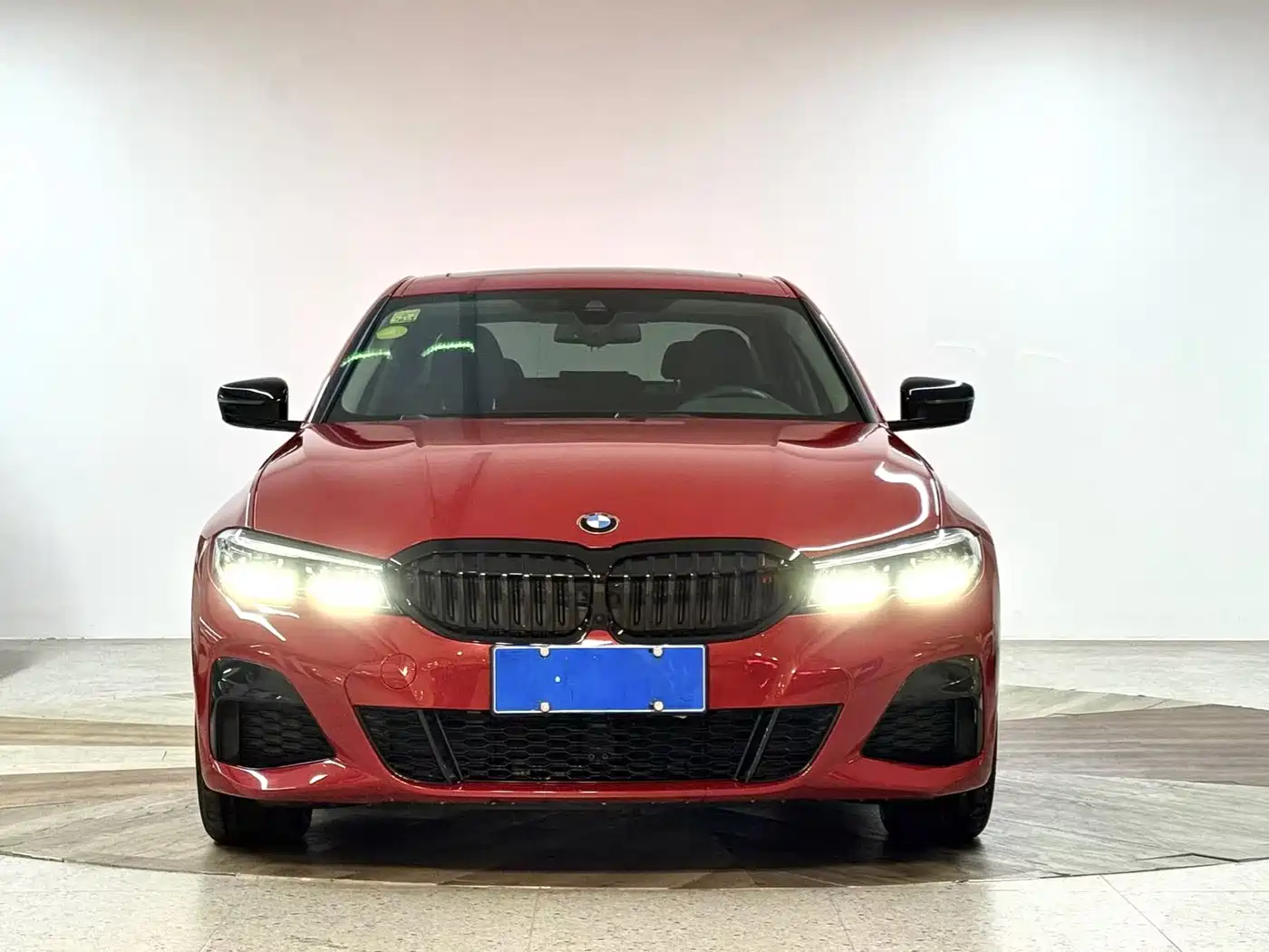 BMW 3 Series 2021 325i M Sport Night Edition фото 2